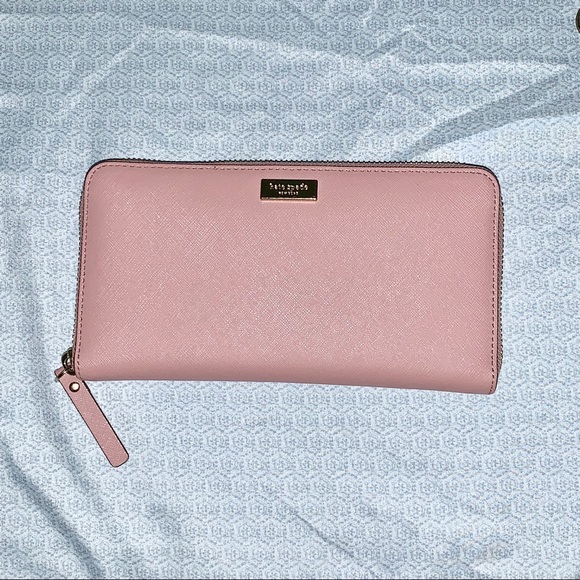 Kate Spade Wallet - Picture 4 of 4